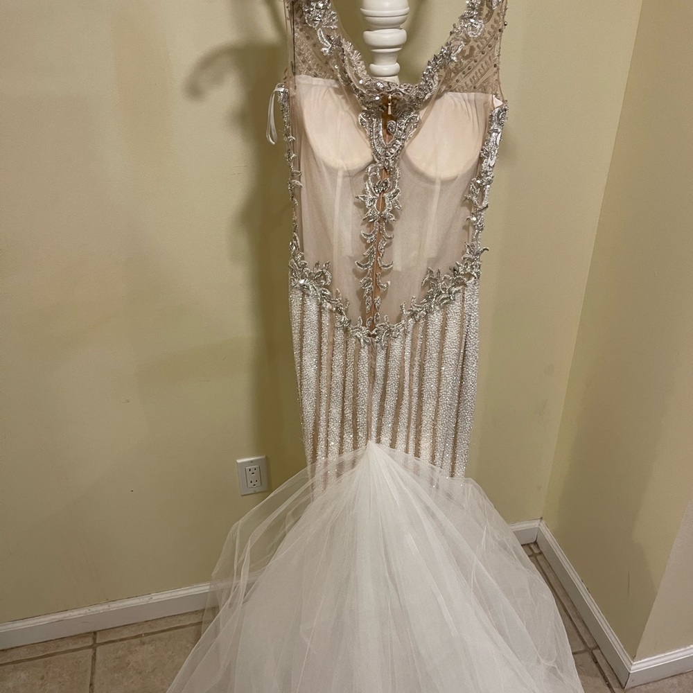 Bedazzled wedding dress - Picture 3 of 4